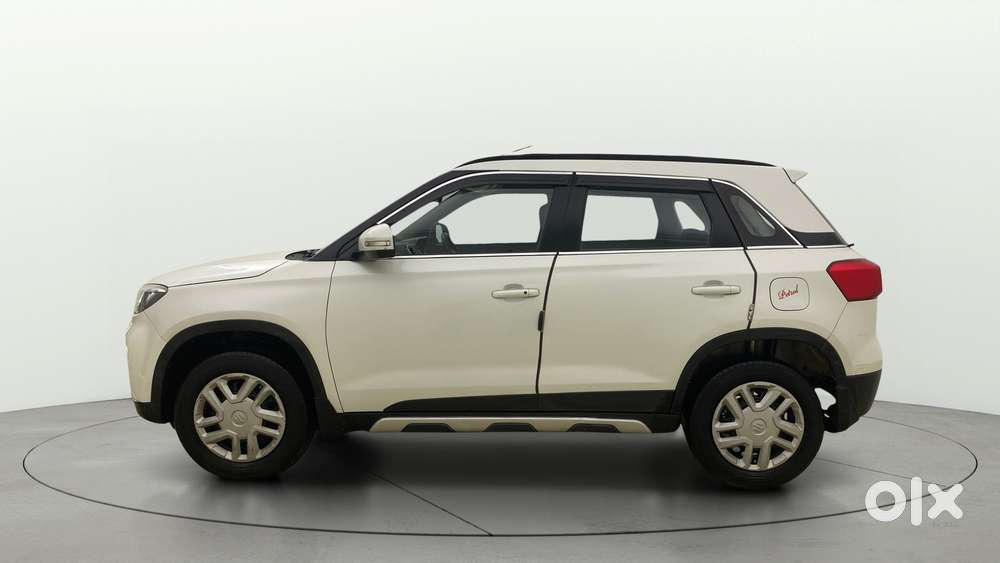 Maruti Suzuki Vitara Brezza 1.5 Vxi At, 2022, Petrol