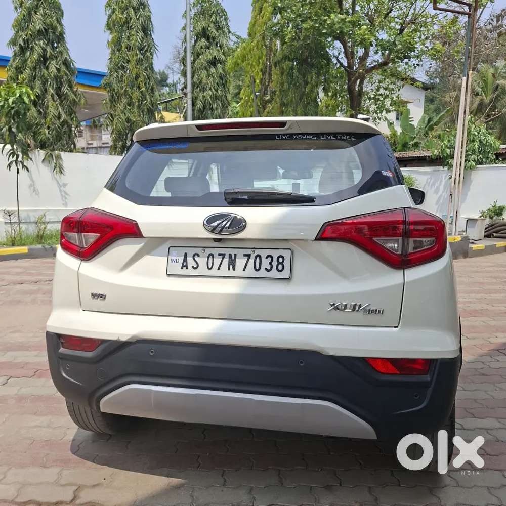 Mahindra Xuv300 2019 Petrol 74000 Km Driven