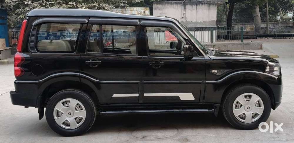 Mahindra Scorpio Classic 2.2 S Mt 7 Str, 2023, Diesel