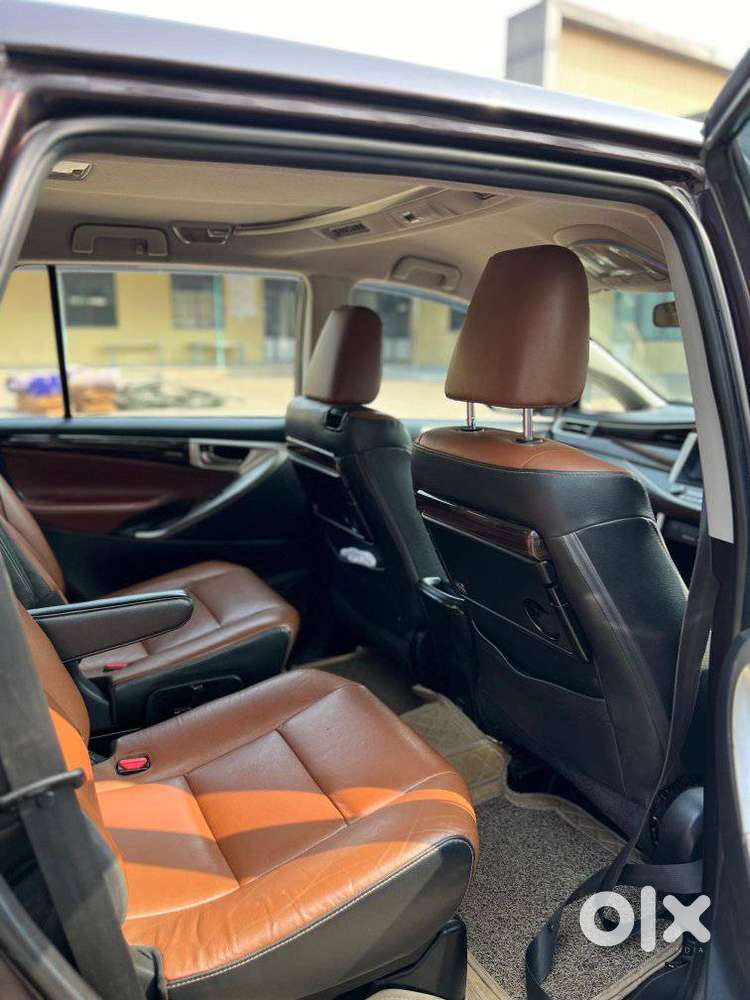 Toyota Innova Crysta 2.8 Z, 2016, Diesel