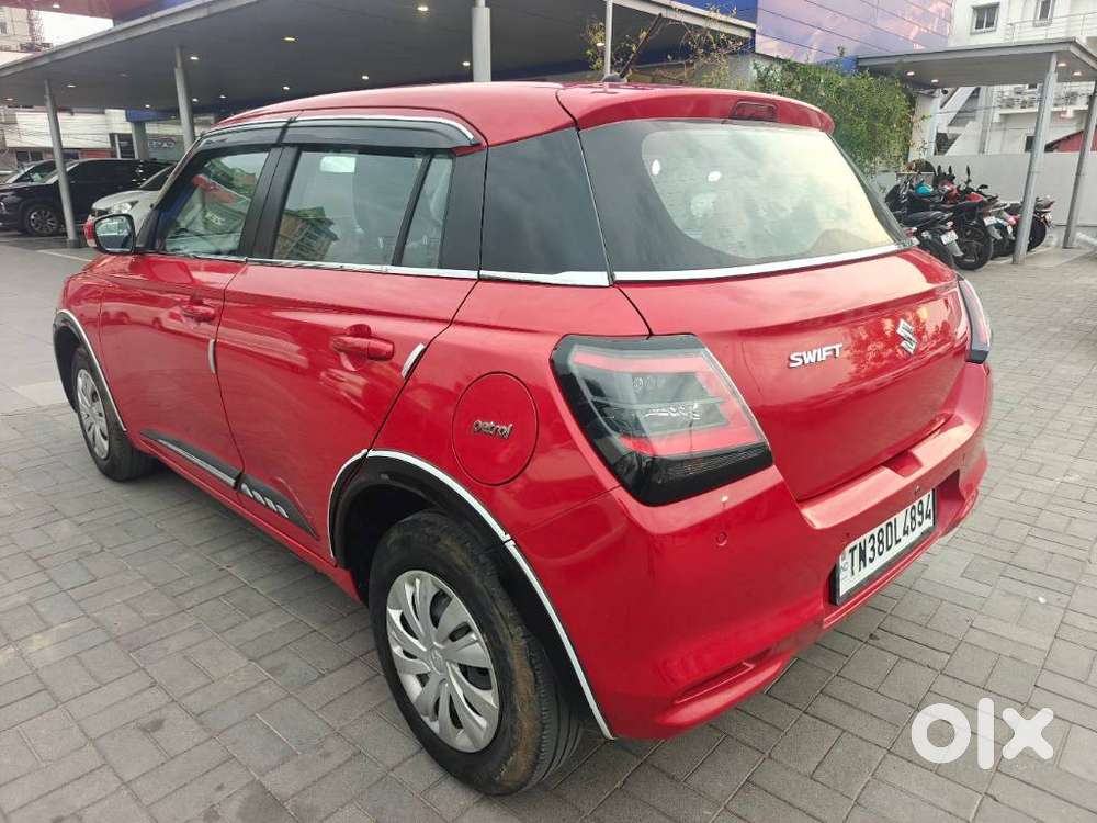 Maruti Suzuki New-gen Swift Vxi, 2024, Petrol