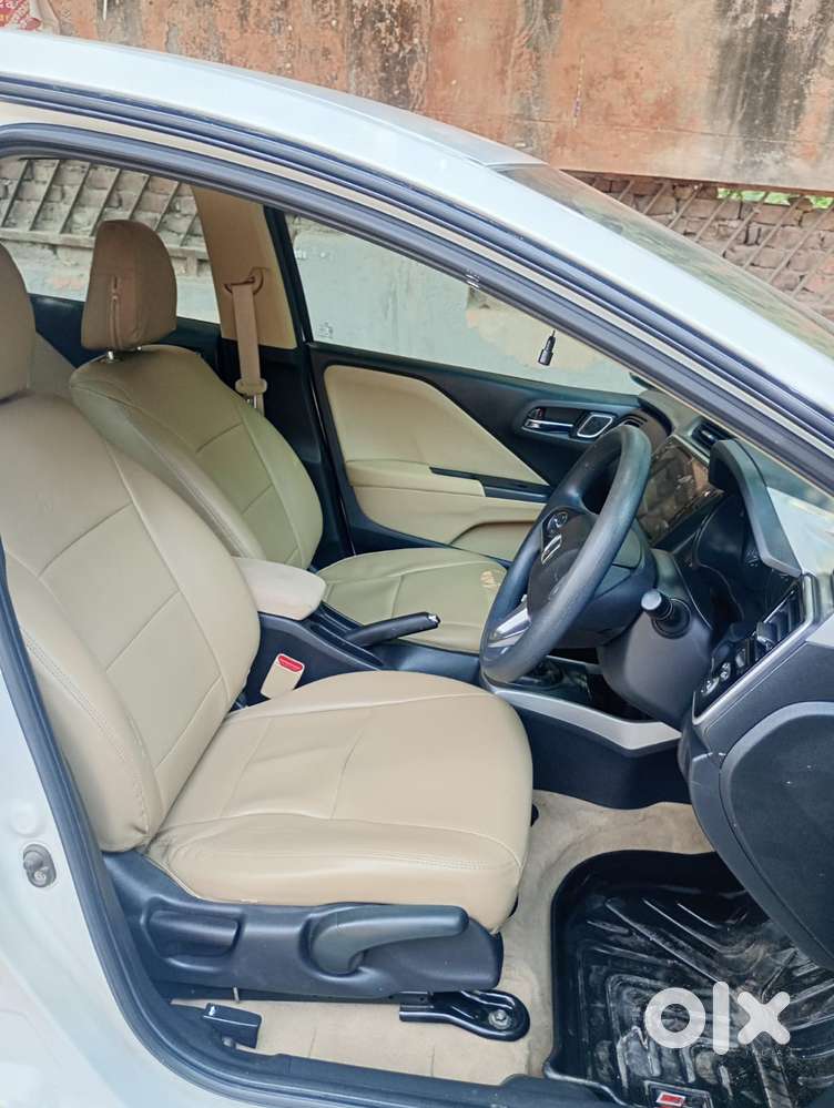 Honda City I-vtec V, 2018, Petrol