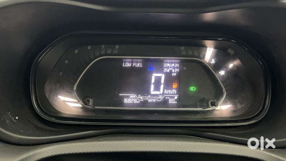 Tata Nexon 1.2 Revotron Xz Plus Hs Dark Edition, 2022, Petrol