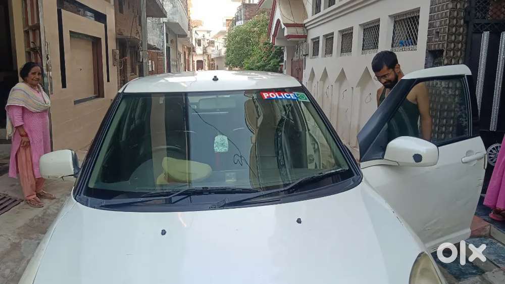 Maruti Suzuki Dzire 1.2 Vxi 2012