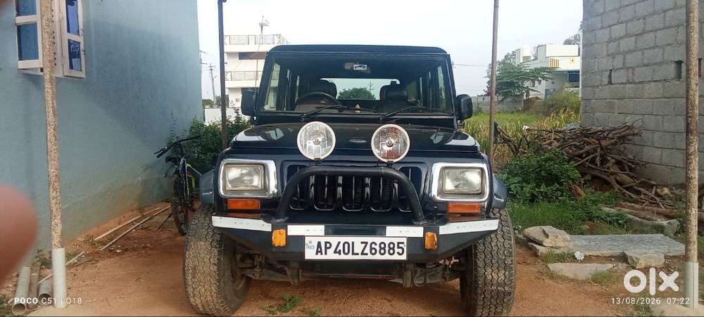 Mahindra Bolero Neo 2001