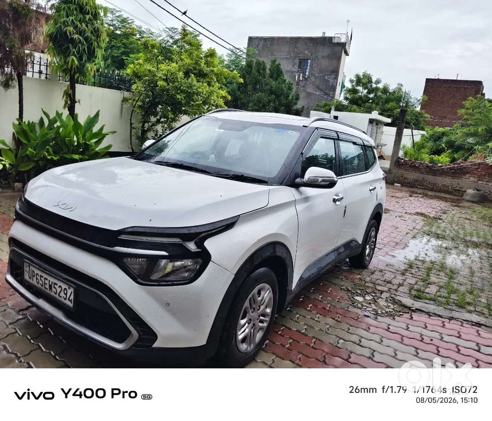 Kia Carens Premium 2023