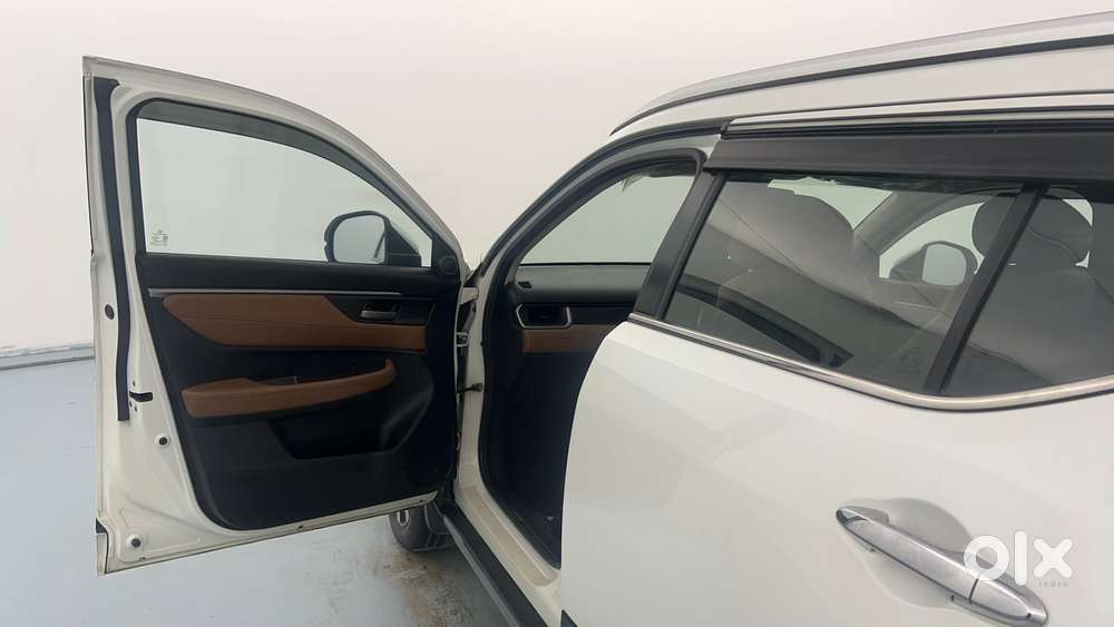 Honda Elevate Zx Cvt, 2023, Petrol