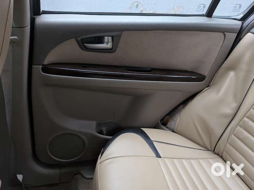 Maruti Suzuki Sx4 1.6 Zxi 2010