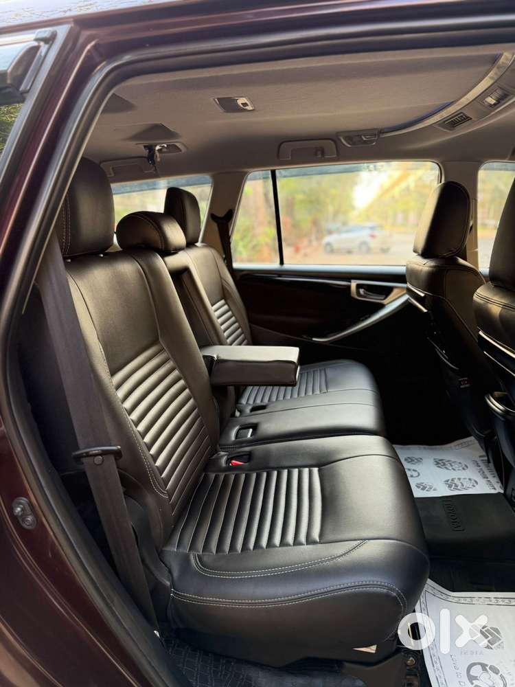 Toyota Innova Crysta 2.4 V, 2018, Diesel