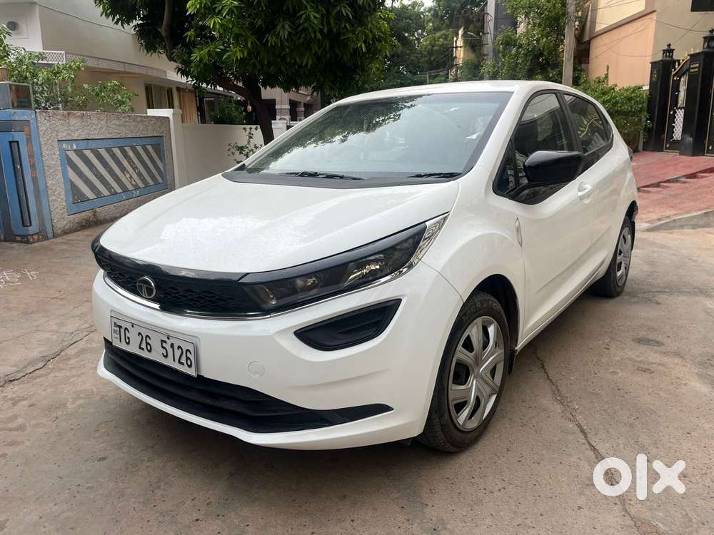 Tata Altroz 1.2 Xm Plus, 2024, Petrol