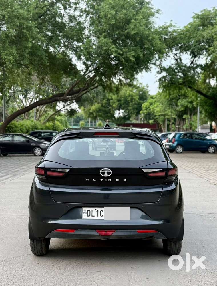 Tata Altroz 1.2 Xe, 2021, Petrol