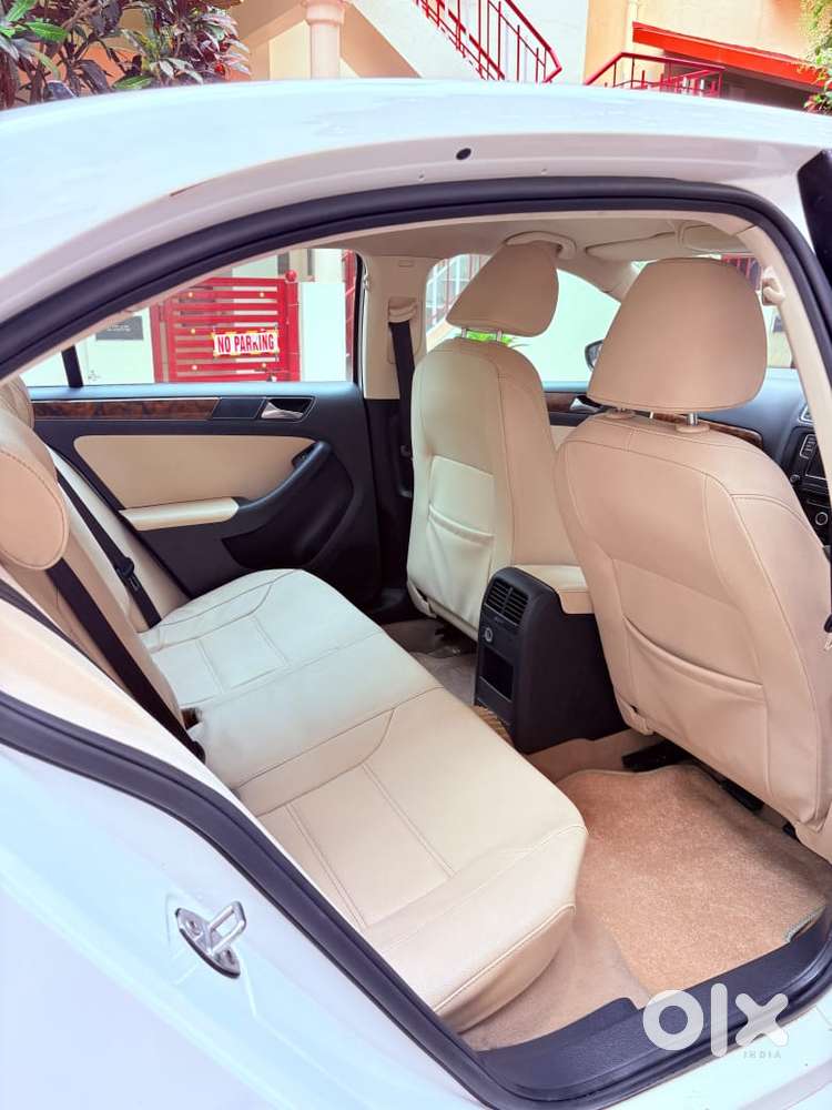 Volkswagen Jetta 2.0l Tdi Highline, 2011