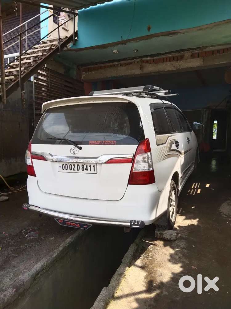 Toyota Innova 2013 Diesel Well Maintained