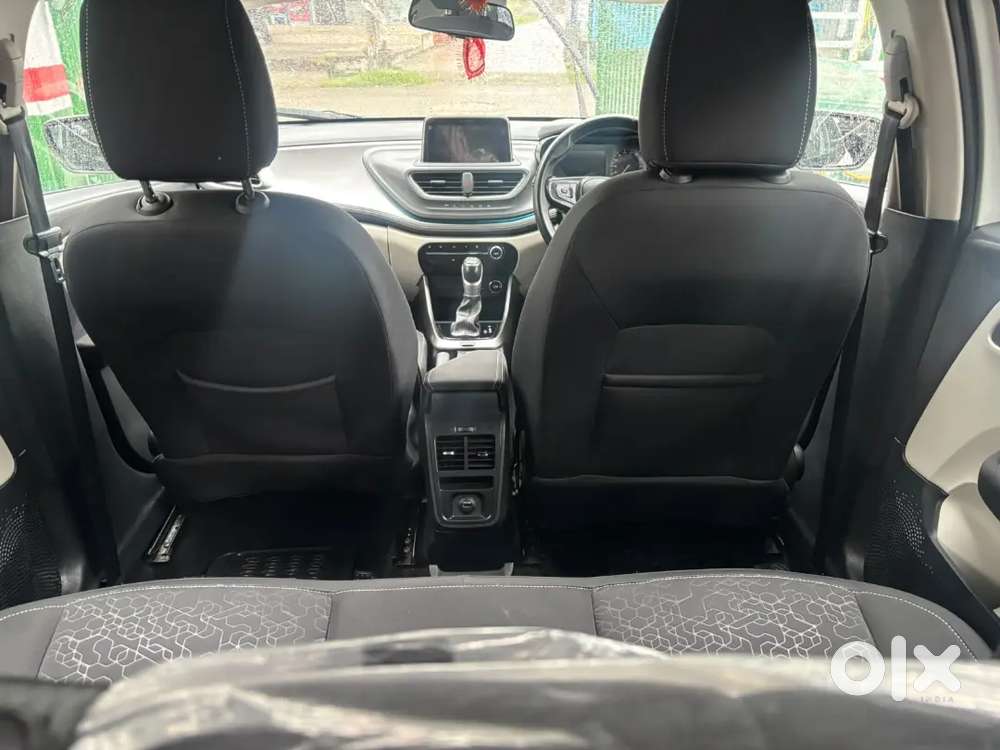 Tata Altrox Xza Top Variant Automatic 2023