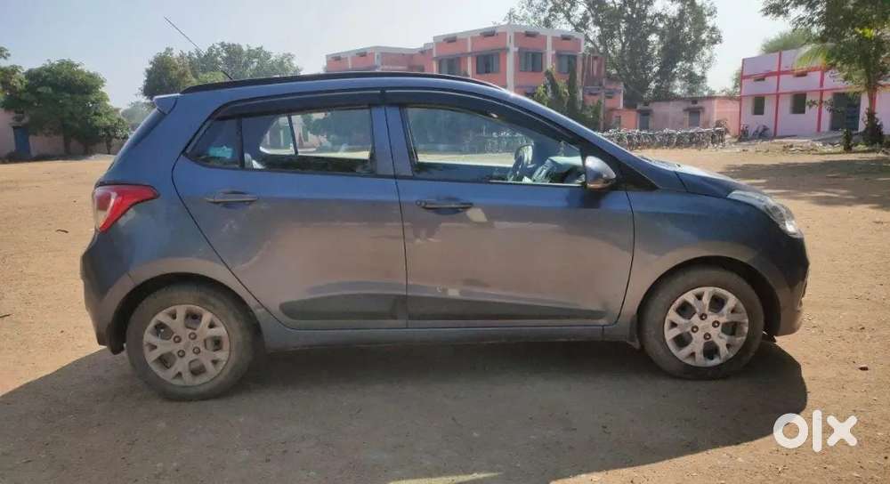 Hyundai Grand I10 Sportz 2016