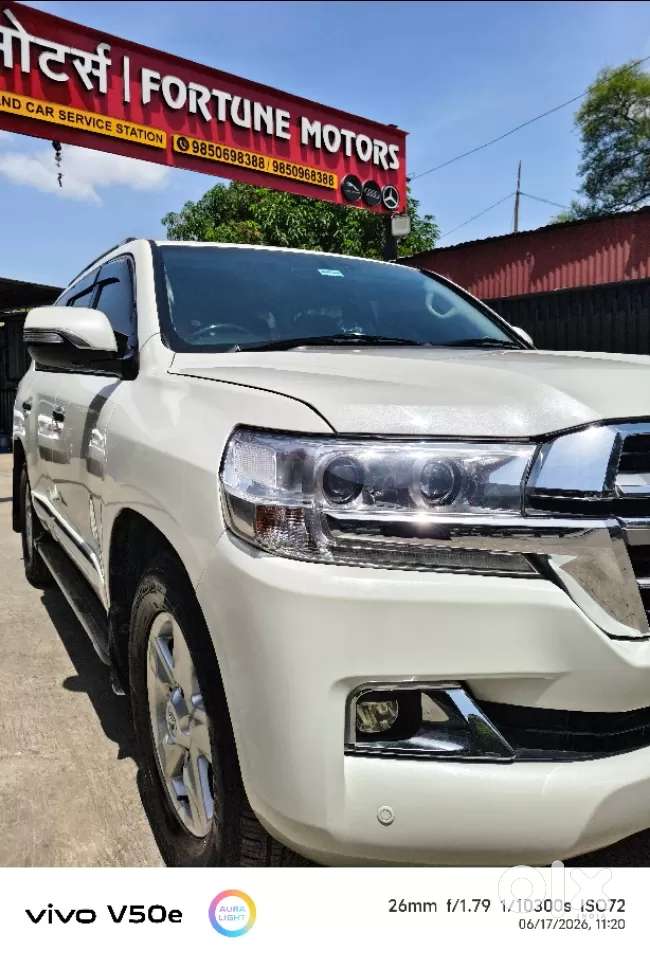 Toyota Land Cruiser [ ] 4.5 Vx Lc 200, 2014, Diesel