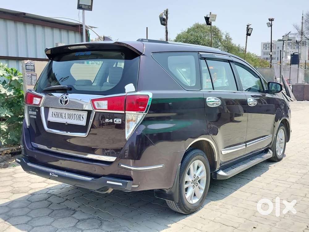 Toyota Innova Crysta 2.4 G Mt, 2017, Diesel