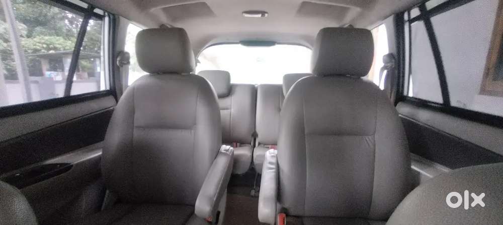 Toyota Innova 2014 Diesel Well Maintained