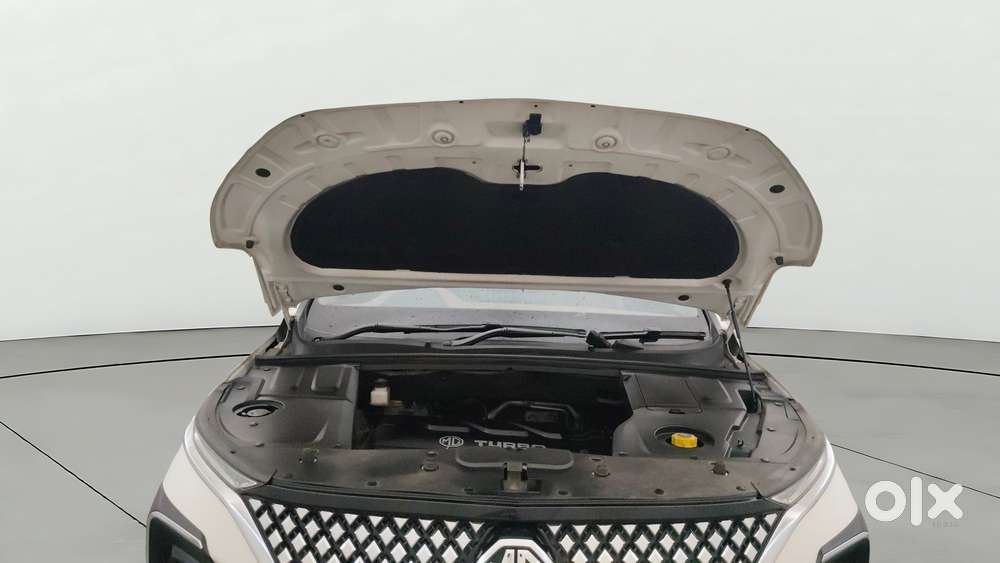 Mg Hector Plus Savvy Pro 1.5 Turbo Petrol Cvt 7 Str, 2023, Petrol