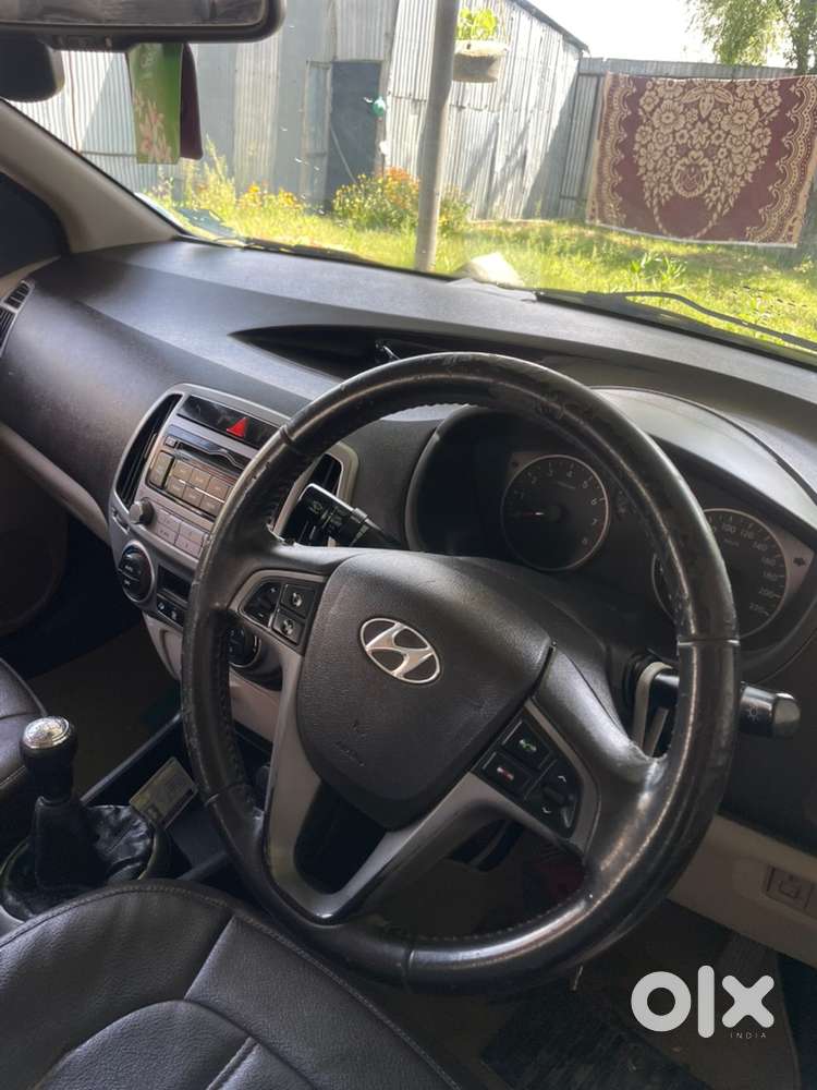 Hyundai Petrol Manual 2014 Car
