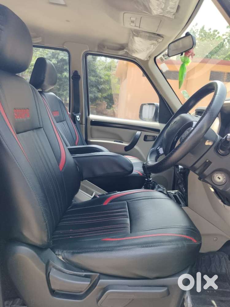 Mahindra Scorpio Classic 2.2 S 11 Mt 7 Str, 2023, Diesel
