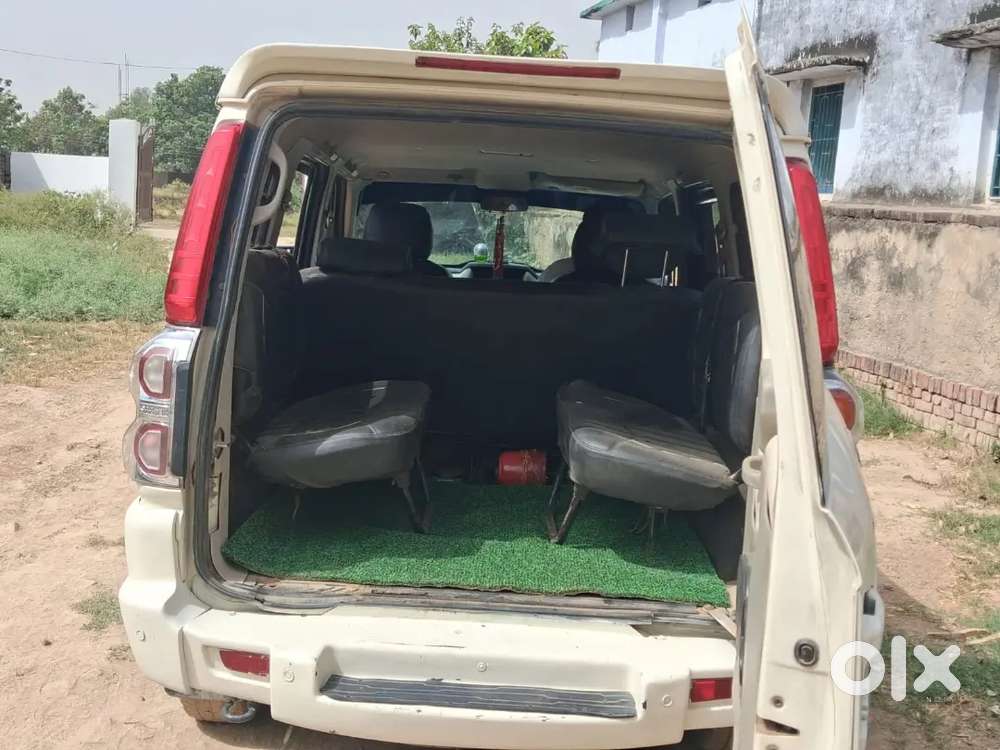 Mahindra Scorpio S2