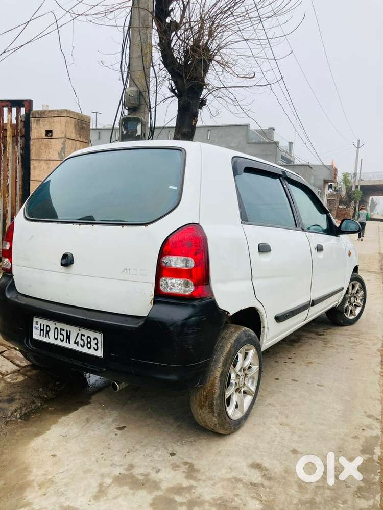 2028 Maruti Suzuki Petrol Manual Car