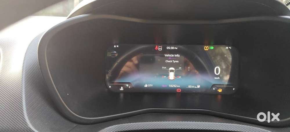 Tata Nexon Fearless Plus S 1.2 Revotron Petrol 6mt Dt, 2023, Petrol