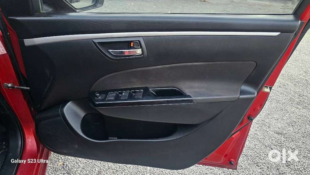 Maruti Suzuki Swift Vxi + Manual, 2013, Petrol