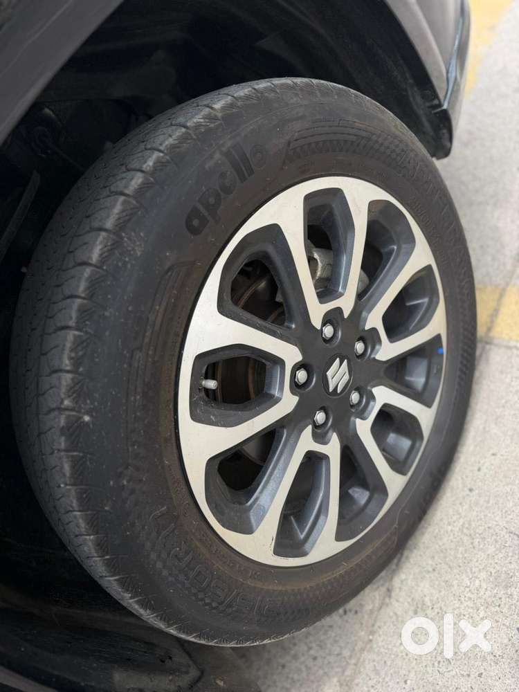 Maruti Suzuki Grand Vitara 1.5 Alpha Plus Intelligent Hybrid Ecvt, 2..
