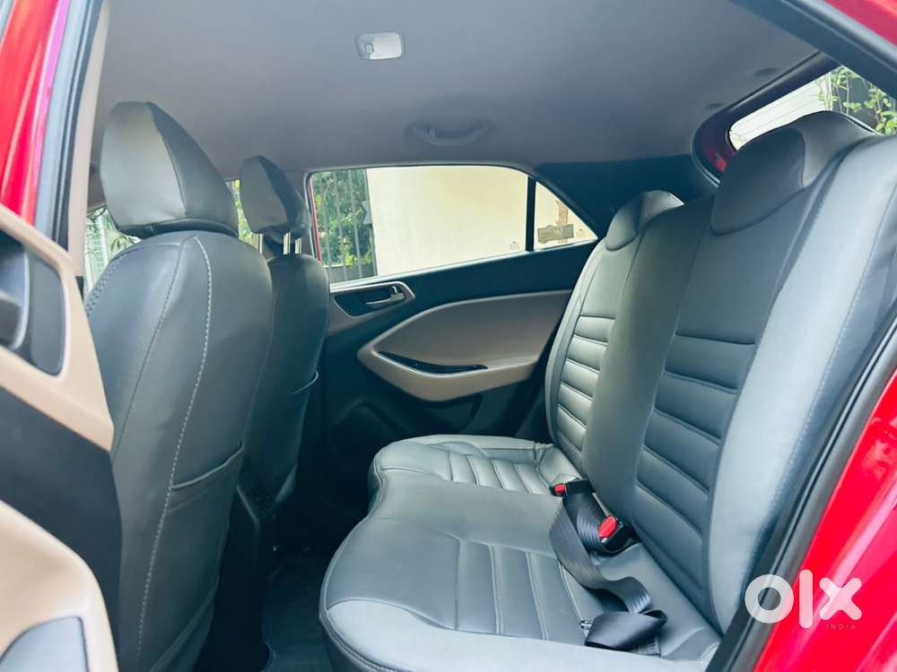 2016 Hyundai I20 Sportz Diesel Single Owner 84000 Km New 4 Tyres