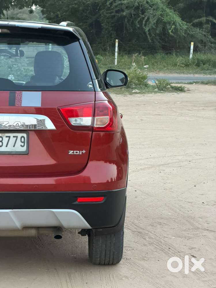 Maruti Suzuki Vitara Brezza Zdi Plus Dual Tone, 2017, Diesel