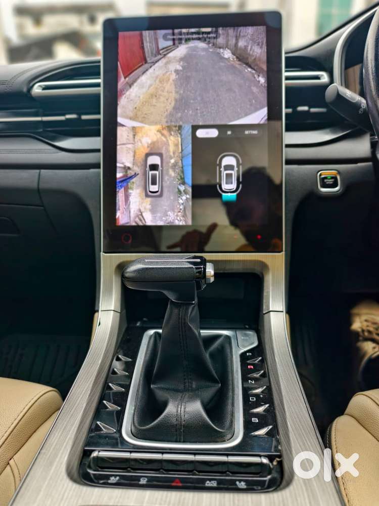 Mg Hector Savvy Pro Cvt, 2025
