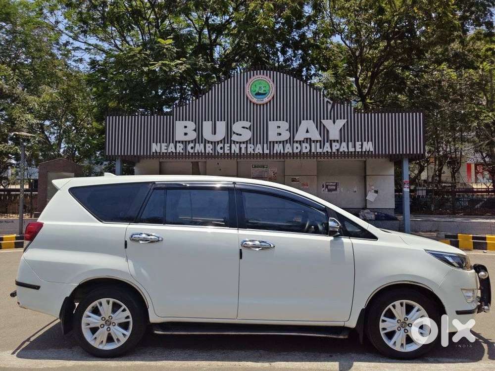 Toyota Innova Crysta 2.4 Z 7 Str, 2018, Diesel