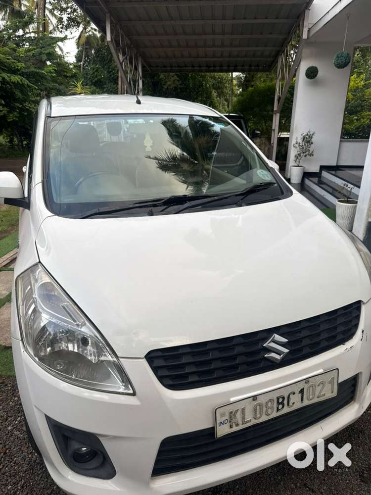 2013 Maruti Ertiga Petrol Manual Car