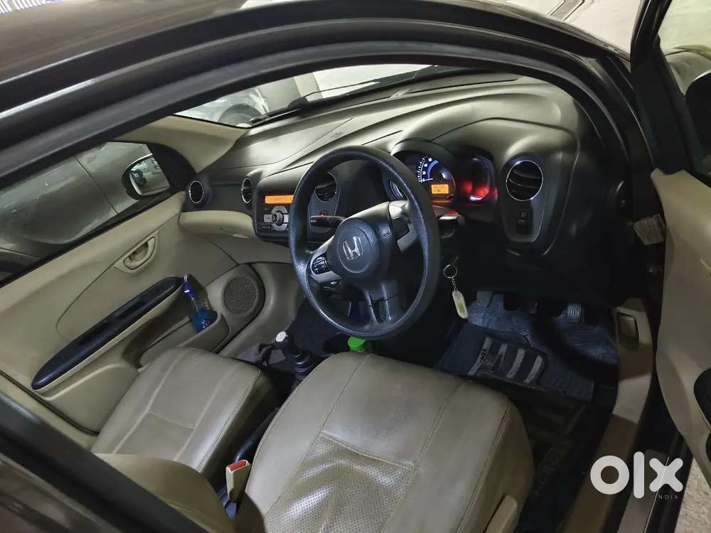 Honda Amaze 1.5 2015 Used For Self Only.