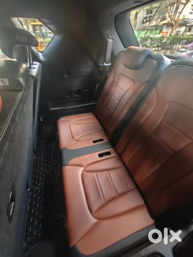 Mahindra Alturas G4 4wd At, 2019, Diesel