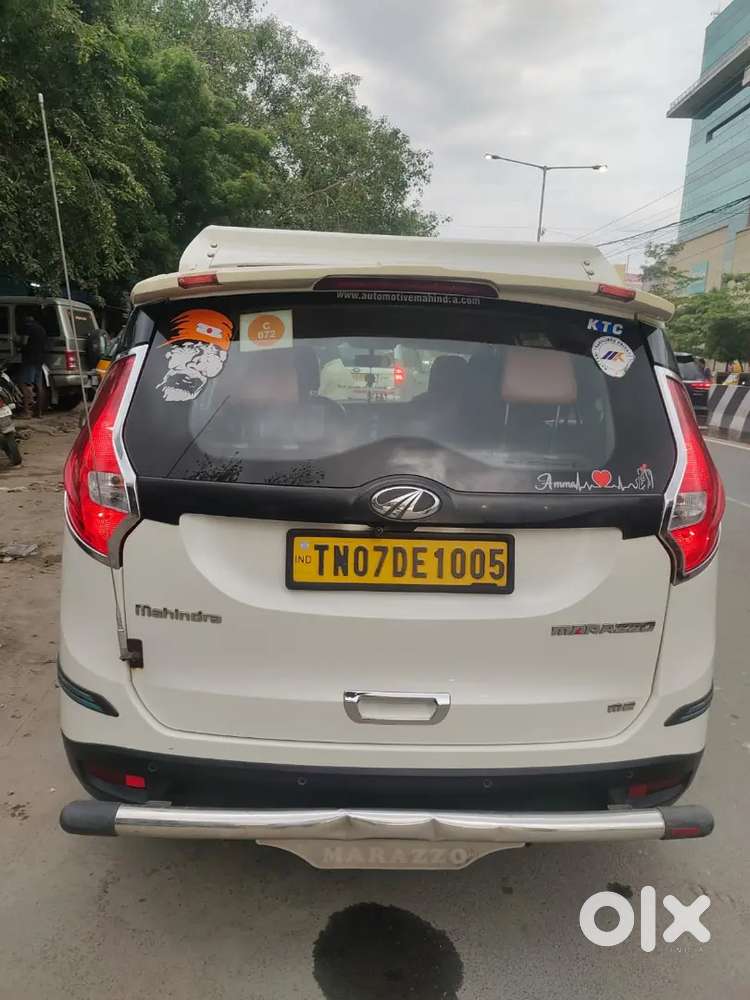 Mahindra Marazzo Diesel Manual 2023 Car
