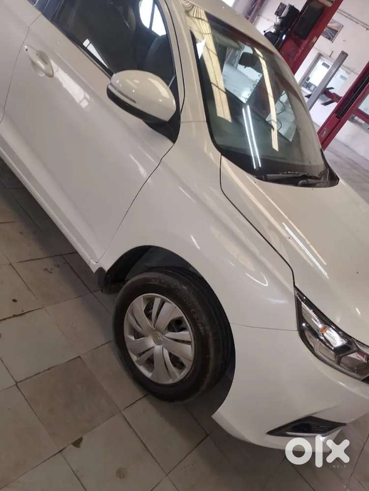 Honda Amaze 1.2 Petrol 2023