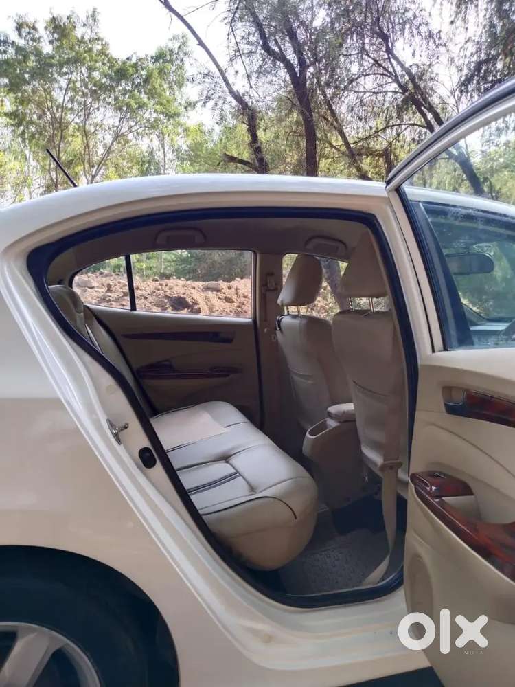 Honda City I-vtec 2013  Super Tight Condition