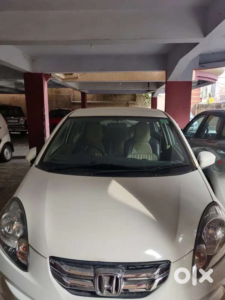 Honda Amaze Diesel Mt 2013 Well Maintained