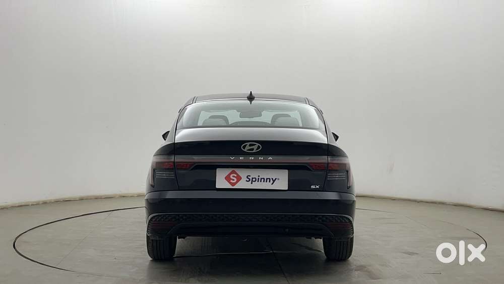 Hyundai Verna 1.5 Sx Petrol Mt, 2024, Petrol