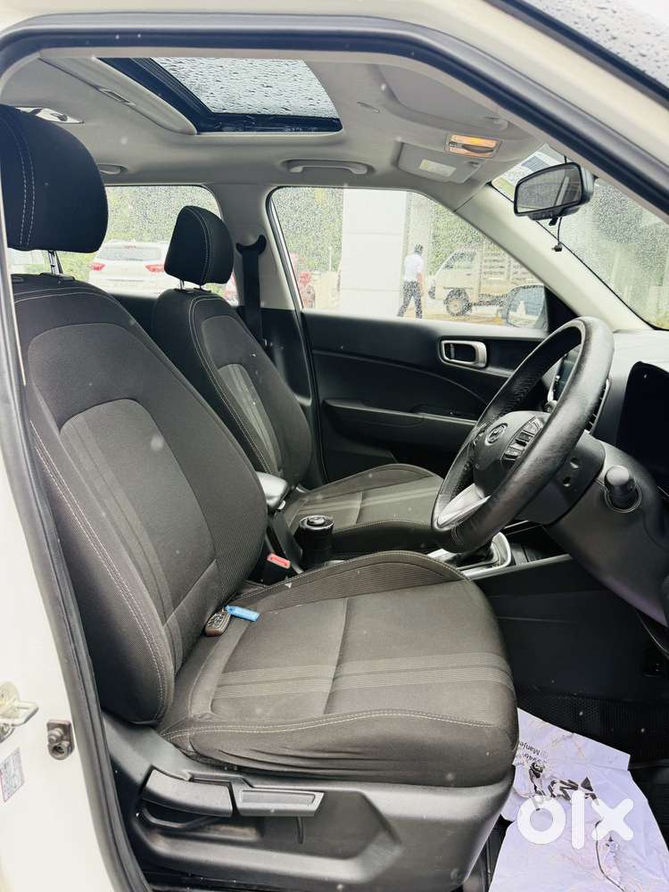 Hyundai Venue 1.0 Sx (o) Turbo Dct, 2019, Petrol