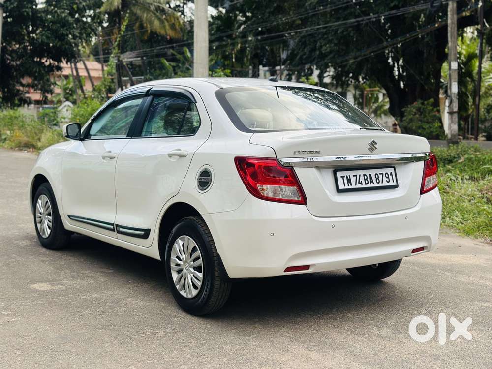 Maruti Suzuki Swift Dzire Vxi Optional, 2022, Petrol