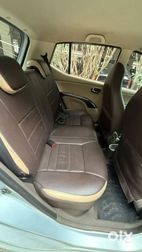 Hyundai I10 Sportz 2012