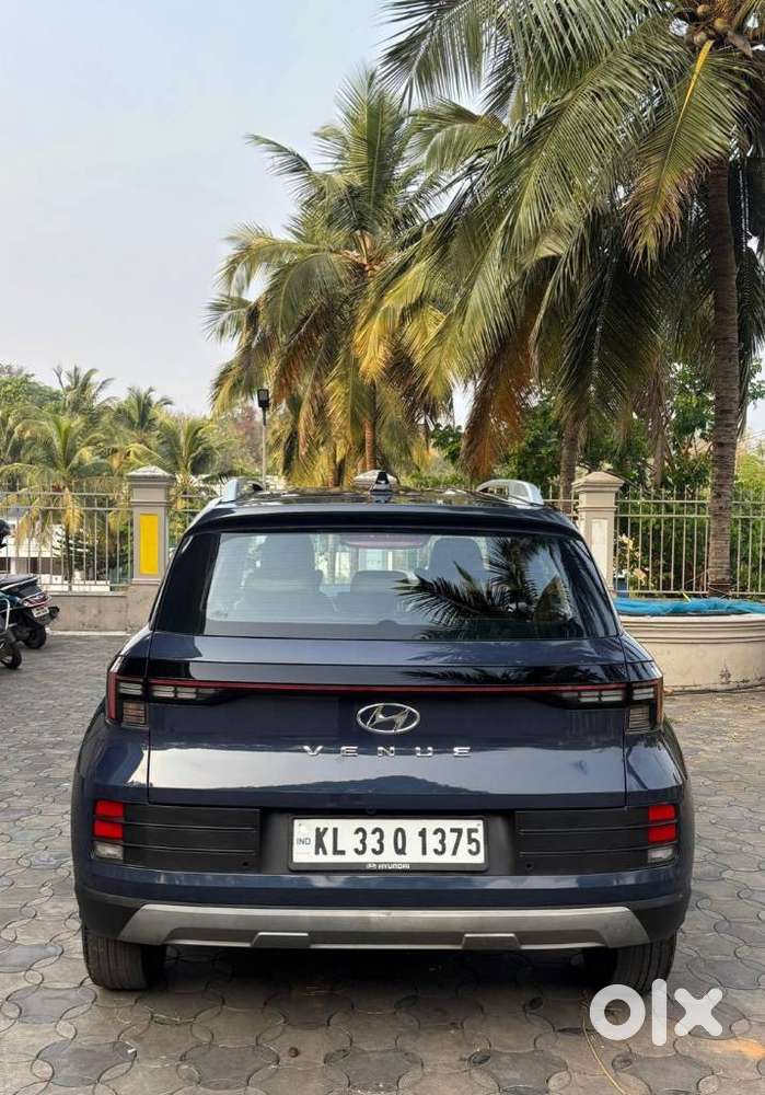 Hyundai Venue S, 2023, Petrol