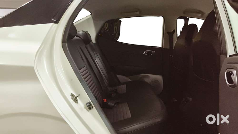 Hyundai Aura Sx Plus Automatic, 2020, Petrol