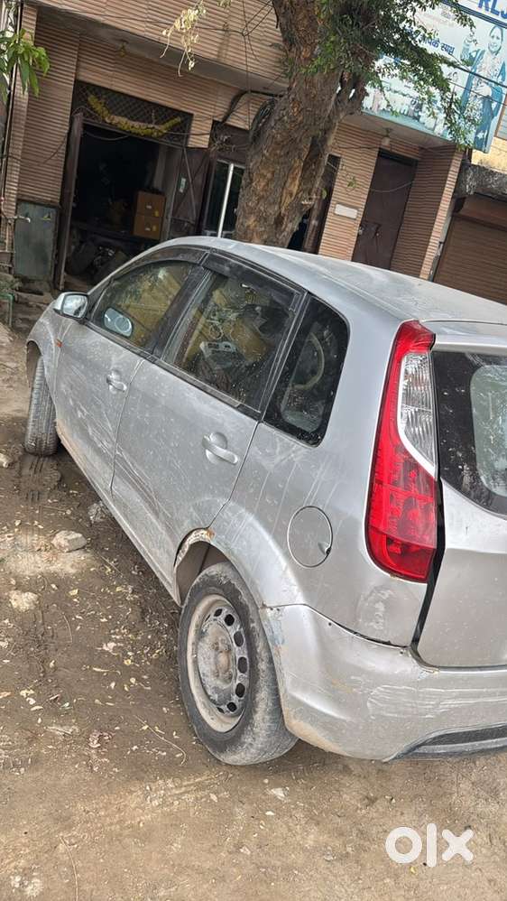 Ford Figo Petrol 2012 Model