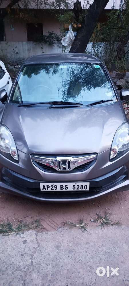 Honda Brio Petrol 2012