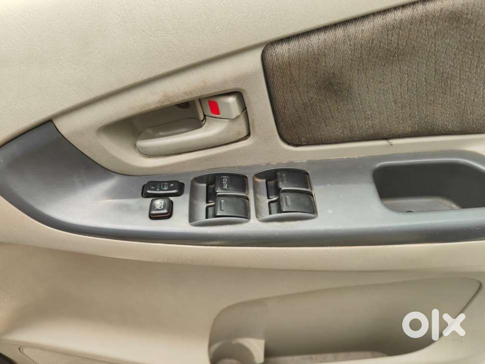 Toyota Innova 2.5 G (diesel) 7 Seater, 2014, Diesel